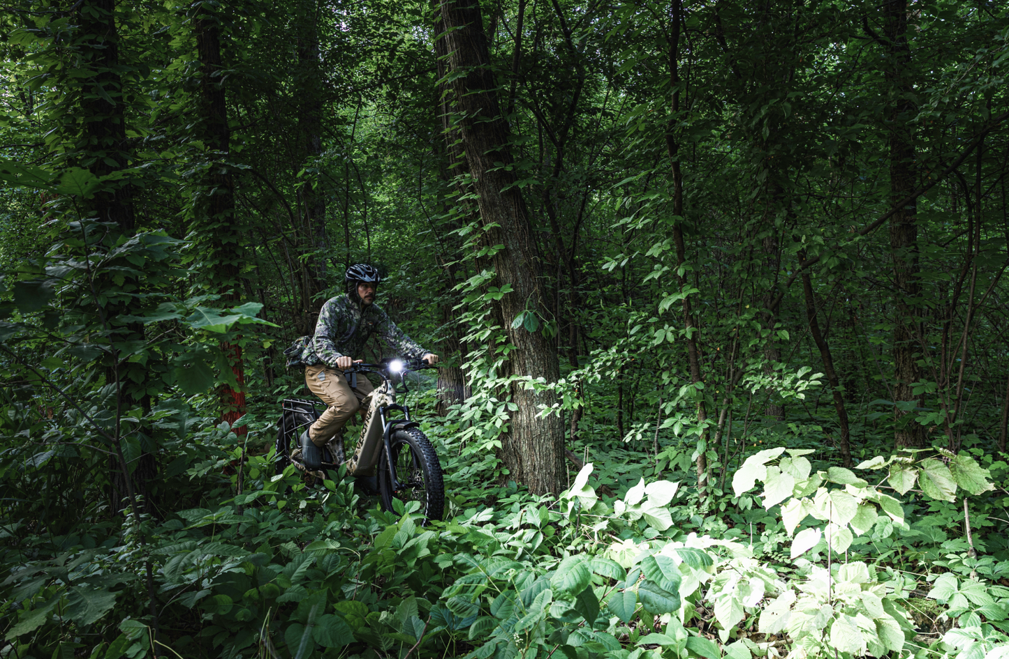 Velotric Nomad 2X – Vélo électrique tout-terrain à suspension intégrale & pneus larges